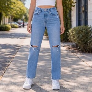 Levi’s 501 Women’s Button Fly Jeans | Vintage-Inspired Straight Leg | Distressed